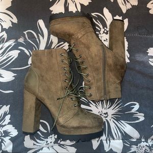 Lace up heeled boots